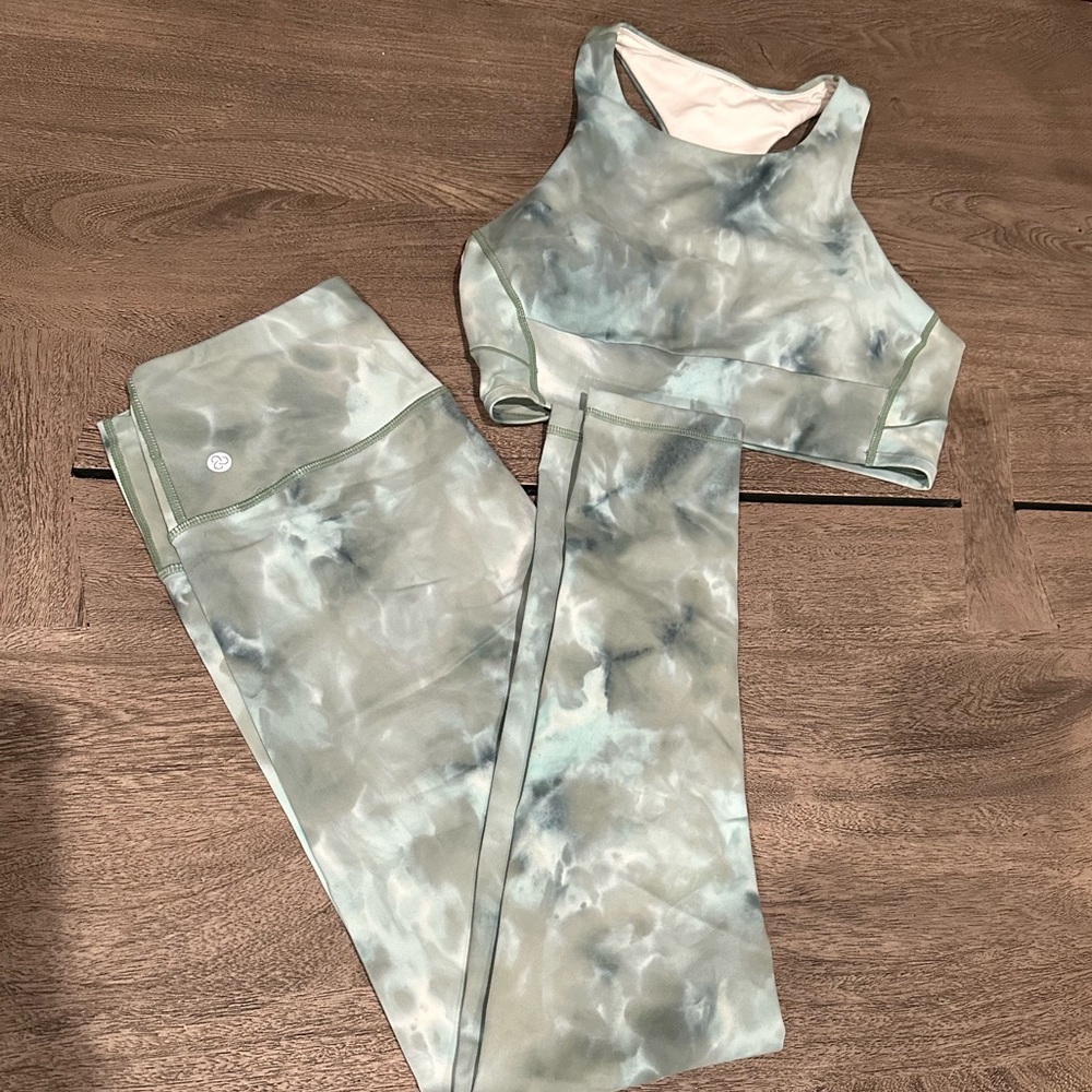 NWOT Zella Women's Blue/ Teal Tie-Dye Activewear Set - Picture 3 of 3